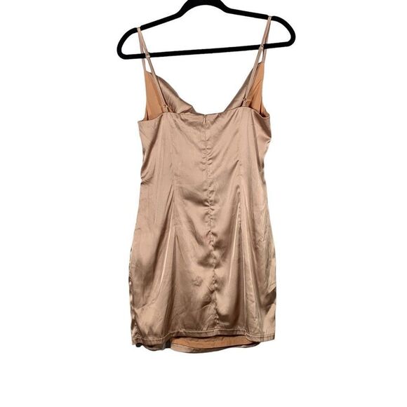 New superdown - revolve Katherine drape satin lace mini dress in nude size S - Picture 3 of 7